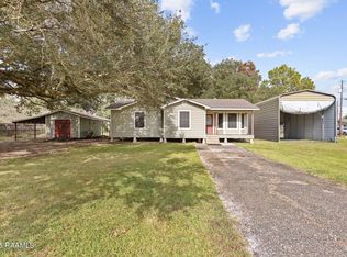 1007 Louis Dr, Breaux Bridge, LA 70517