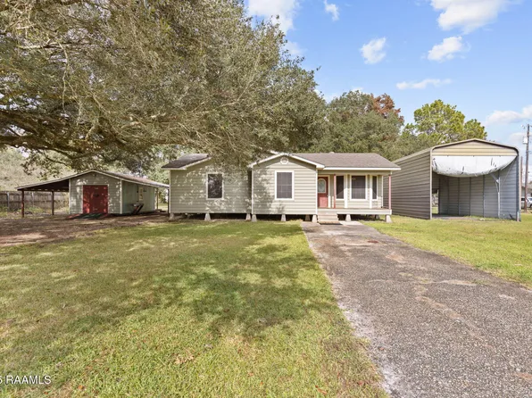 1007 Louis Dr, Breaux Bridge, LA 70517