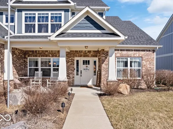 4544 W Rising Sun Dr, New Palestine, IN 46163
