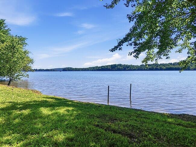 1st image of 2863 New Lake Rd