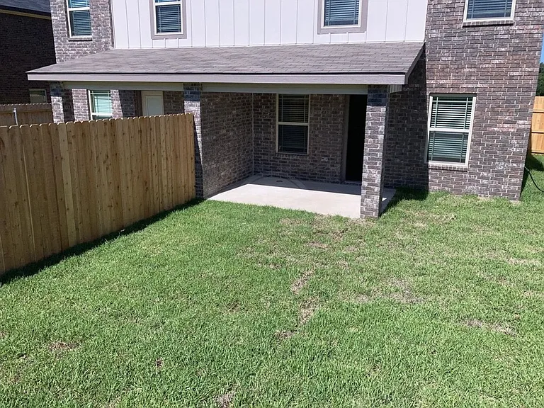 2201 Martin Luther King Jr Blvd — Photo 18