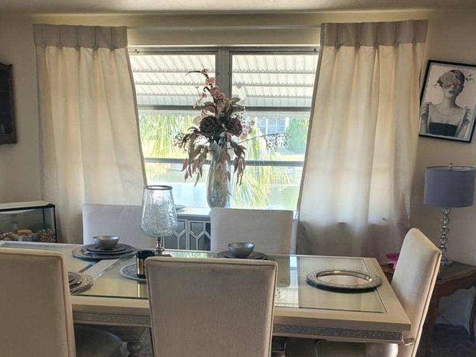 2nd image of 10025 Turtle Hill Dr