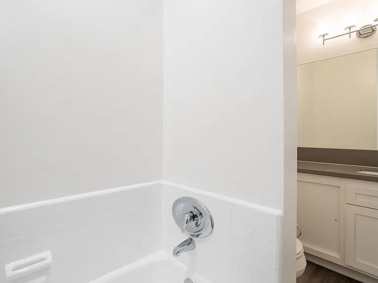 115 North Wetherly Drive — Photo 17