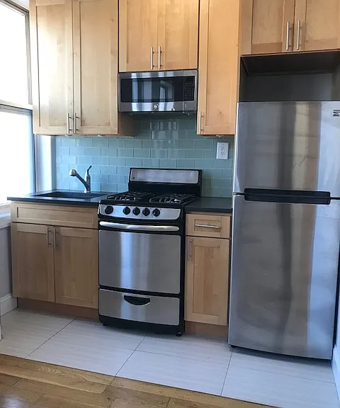 223 2nd Ave #6B — Photo 6