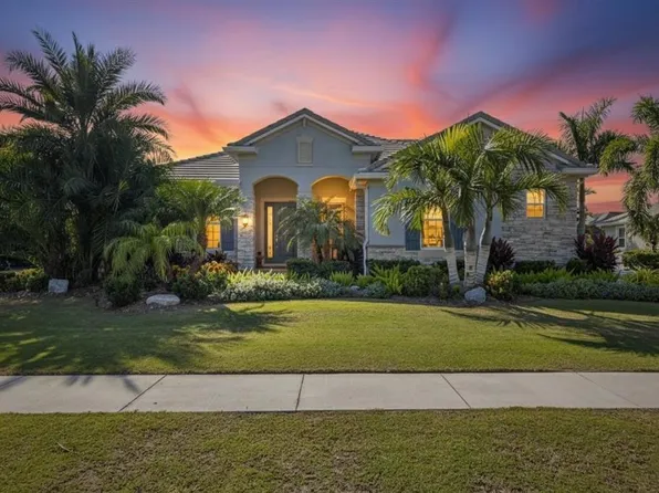 851 Manns Harbor Dr, Apollo Beach, FL 33572