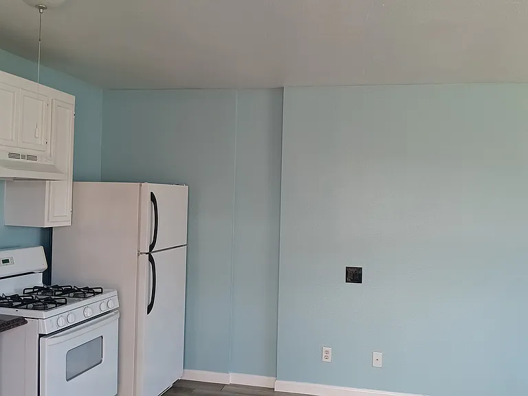 10131 Trask Ave — Photo 3