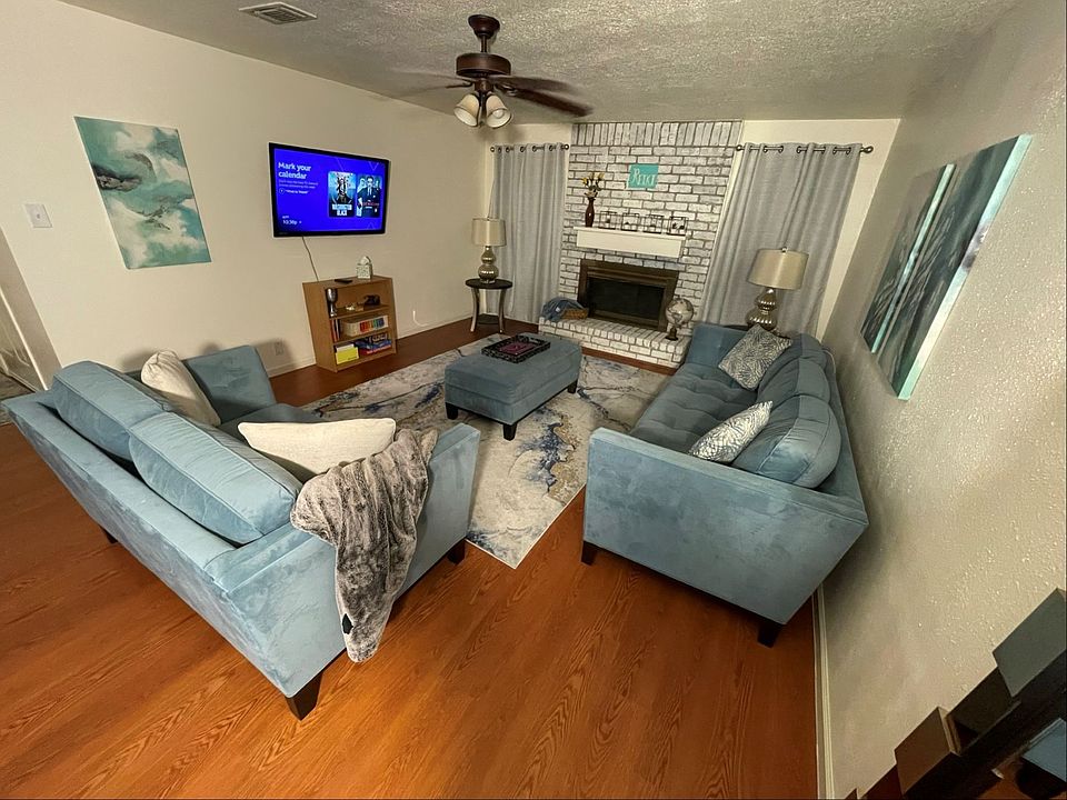 1st image of 1323 River Rock Dr #1323