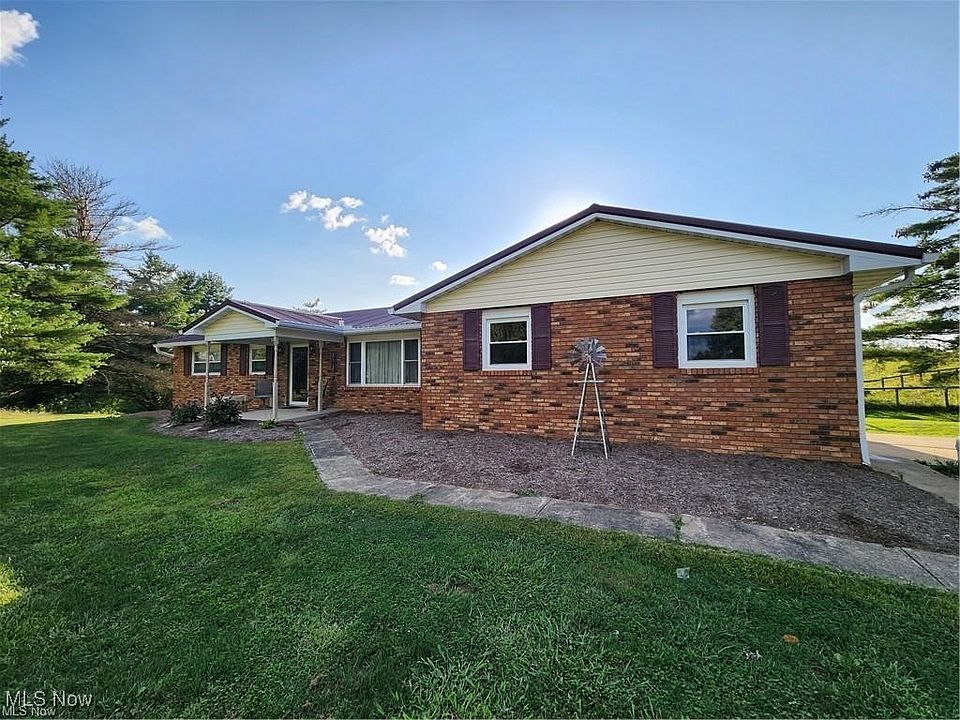 1st image of 59741 Heskett Dr