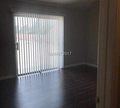 3rd image of 4590 W Shelbourne Ave