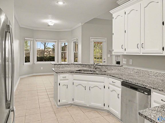 5th image of 120 Appaloosa Ct