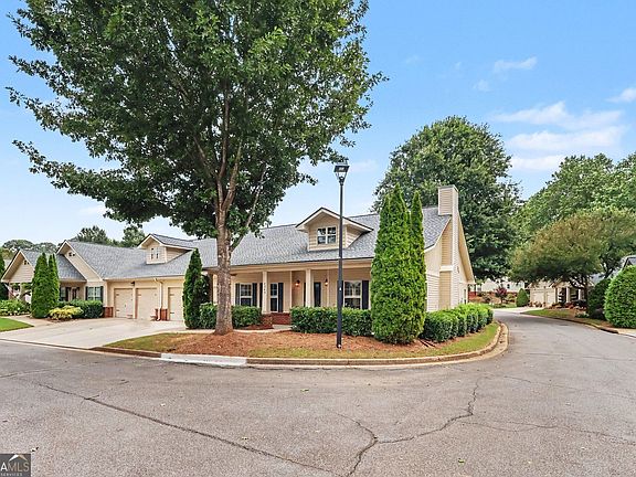 2nd image of 4545 Verlander Ct