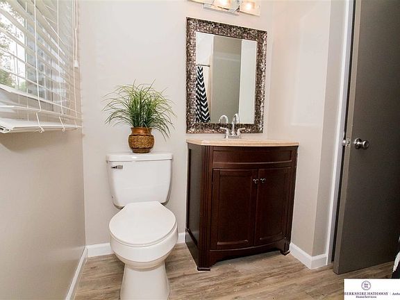 5th image of 3204 S 120th St