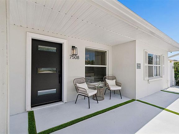 4th image of 7508 W CARACAS STREET