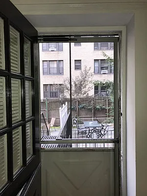 Rented by Sky Management | media 30