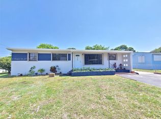 1720 NW 180th Ter, Miami Gardens, FL 33056