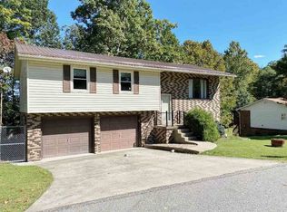 5508 Woodland Terrace Ct, Catlettsburg, KY 41129