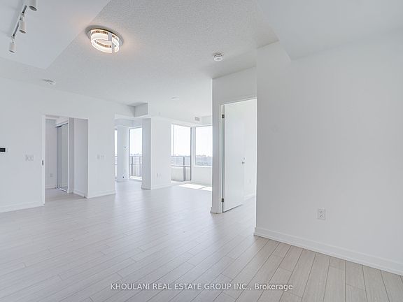 2nd image of 4010 Eglinton Ave W #1113
