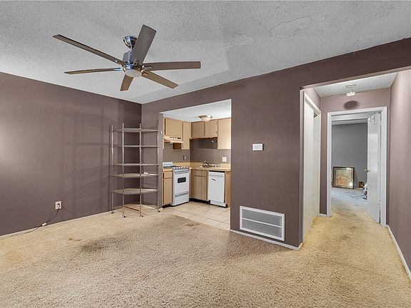 5th image of 2104 N Garland Ave APT 2