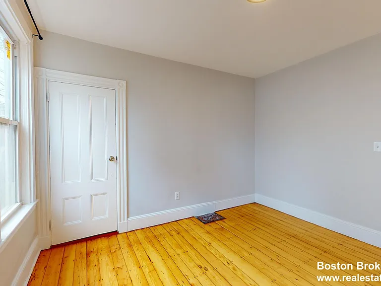 9 Mount Pleasant Ave #1 — Photo 10