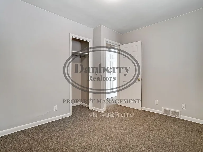 1115 Secor Rd — Photo 20
