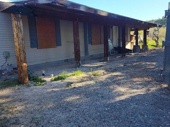 4th image of 33120 S Edwards Ln
