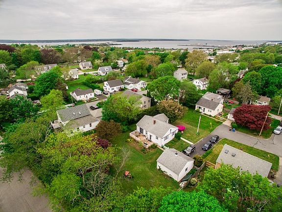 3rd image of 66 Smythe St