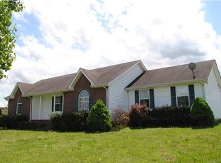 873 Rock Springs Rd, Castalian Springs, TN 37031