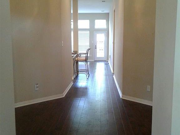 2nd image of 11016 New Orleans Dr