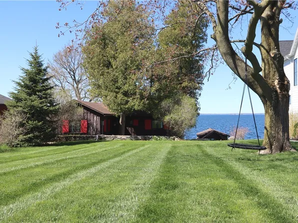 10401 Bayshore Dr, Adams, NY 13605