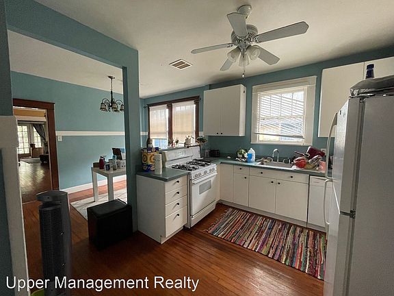 5th image of 3617-3619 State Street Dr