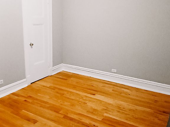 3rd image of 646 E 62nd St #1