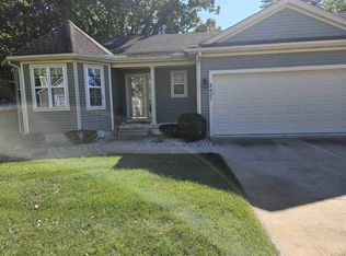 2457 Orient Dr, Adrian, MI 49221