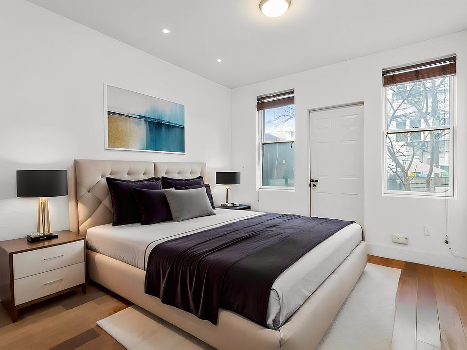 2nd image of 207 N 6th St #1F