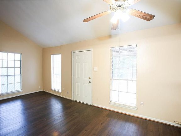 5th image of 9410 Grannis St APT D