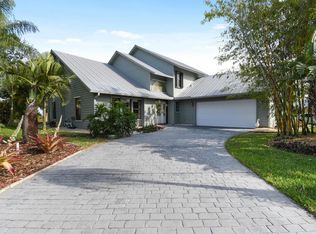 10451 SE Jupiter Narrows Dr, Hobe Sound, FL 33455