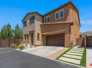 20705 Butternut Cir, Northridge, CA 91326