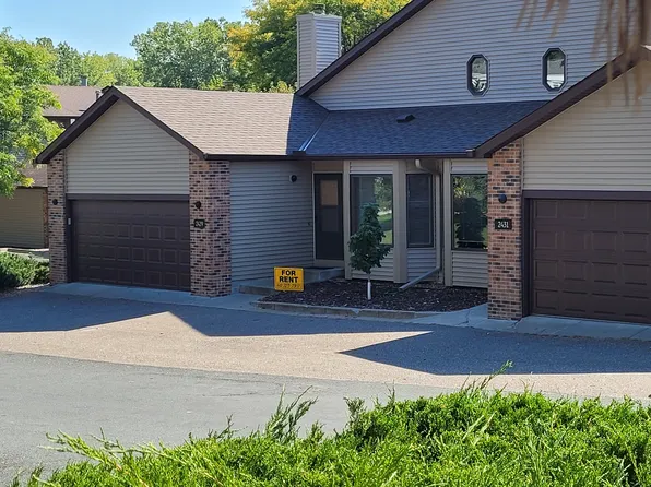 2425 Mendelssohn Ln, Golden Valley, MN 55427