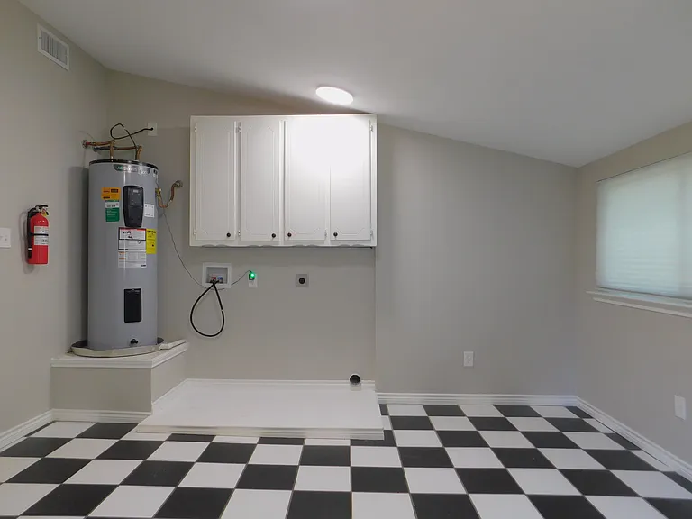 897 John George Ln — Photo 29