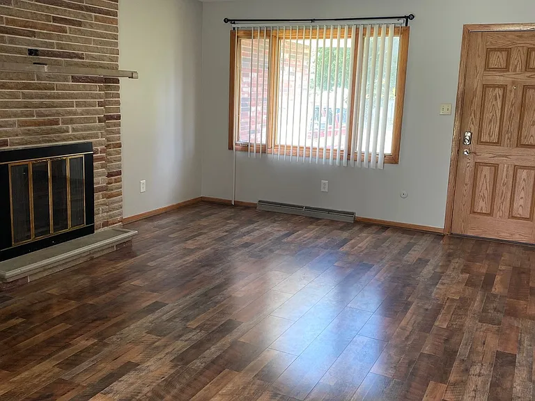 3182 Orklynne St — Photo 6