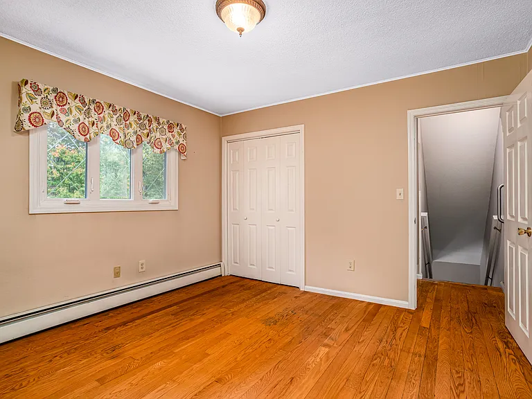 23 Golden Oaks Dr — Photo 20