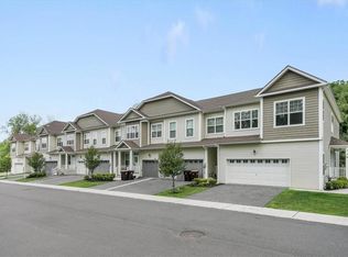 72 Magnolia Park Rd, Middletown, NY 10940