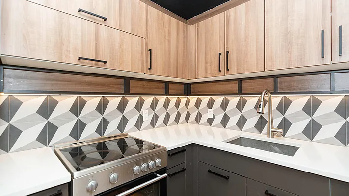 Rented by Nooklyn NYC LLC | media 11