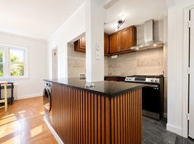 335 Remsen Ave