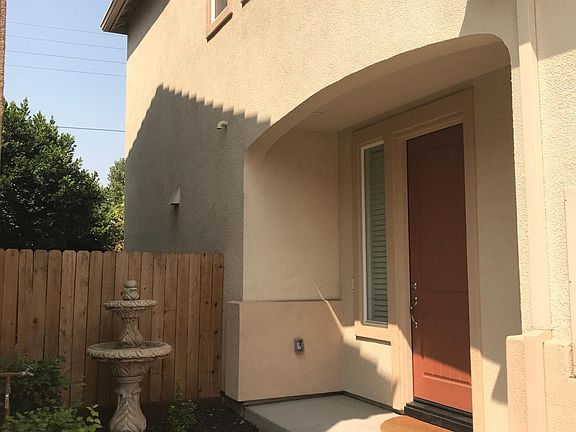 2nd image of 3913 Purple Finch Ln #3913