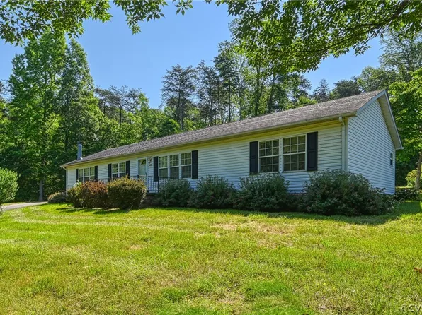 3151 Waldrop Church Rd, Louisa, VA 23093