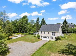 11 Old County Rd, Appleton, ME 04862