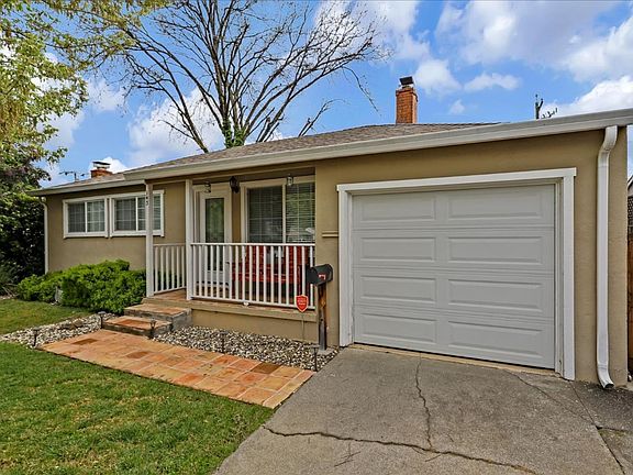 3rd image of 143 Stinson Ave