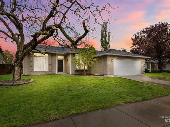 2250 N Amethyst Ave, Meridian, ID 83646