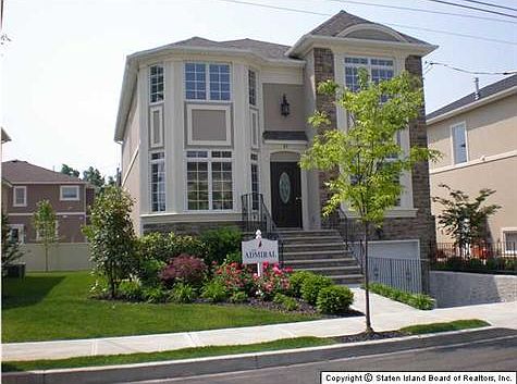 1st image of 82 Bayside Ln