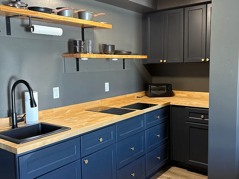 219 E Coeur Dalene Lake Dr #9 — Photo 2